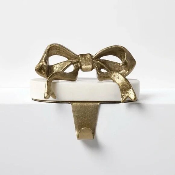 Marble & Metal Bow Stocking Holder Gold – Threshold Studio McGee, Christmas 2025 - Picture 1 of 4